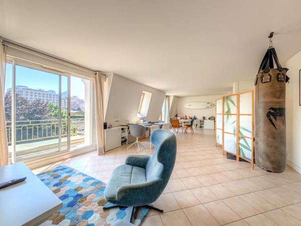 Appartement La Garenne Colombes 5 pièces 113 m2 - 126m² au sol. , La garenne colombes Appartement La Garenne Colombes 5 pièces 113 m2 - 126m² au sol. , La garenne colombes