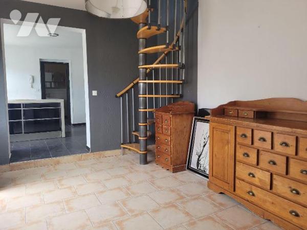 Appartement à Vendre à Calais (62100) en Pas-de-Calais (62)

Cet appartement de 80.28 m² se s...
