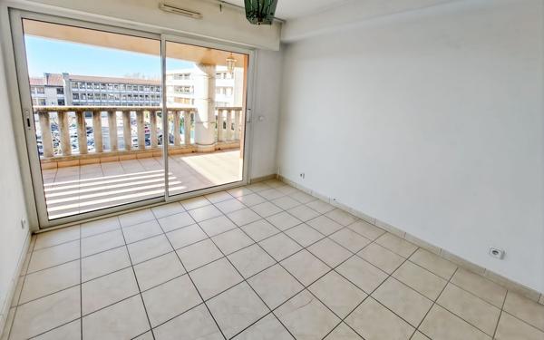 Appartement à vendre    3 pièces • 63,95 m2 Manosque