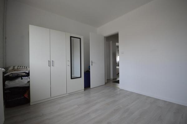 Maison trois chambres terrain de 612m²