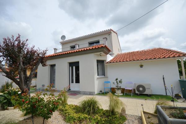 Maison trois chambres terrain de 612m²