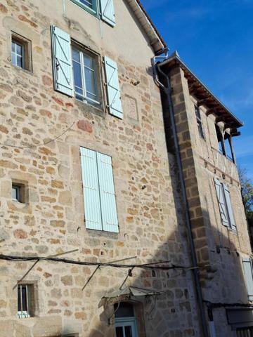 Appartement très lumineux "tout à pied" , idéal pour un investissement locatif
