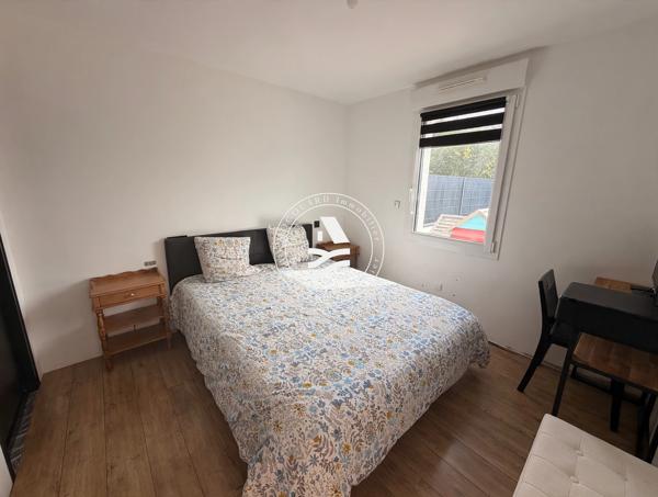 Maison contemporaine de plain pied en centre bourg