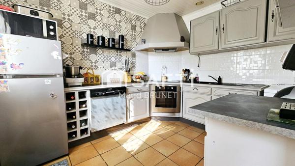 Maison Bréval, 4 chambres et un sous-sol total