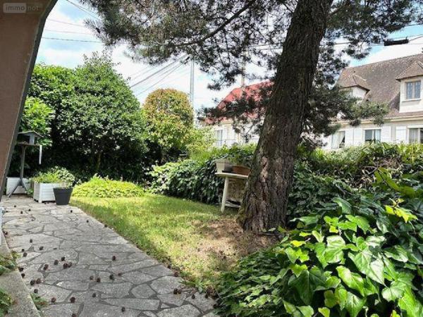 Maison à vendre à Montmorency dans le Val-d'Oise (95160), ref : M243