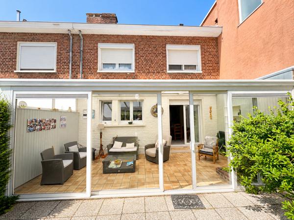 Maison
         4 pièces
        - 80 m² Exclusivité 229 000 € *