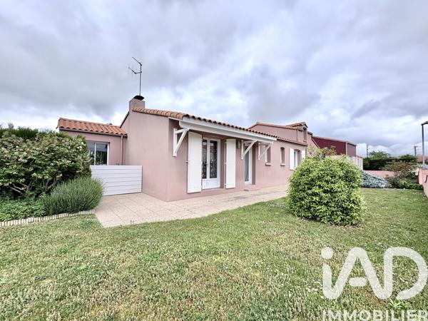 Maison à vendre 5 pièces 112,9 m² Saint-Julien-de-Concelles