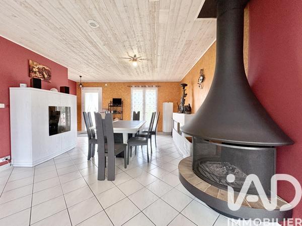 Maison à vendre 5 pièces 112,9 m² Saint-Julien-de-Concelles
