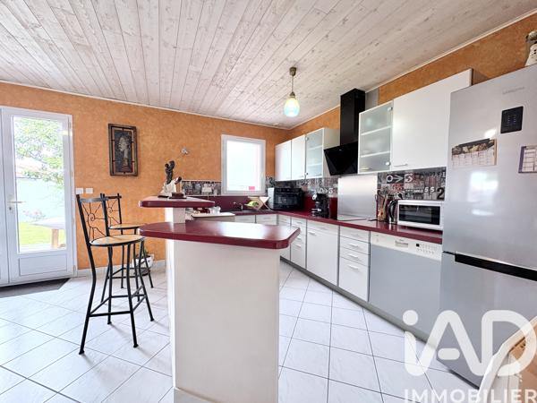 Maison à vendre 5 pièces 112,9 m² Saint-Julien-de-Concelles
