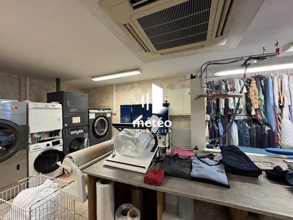 FOND DE COMMERCE : LE « REPASSE JOURNÉE » LANCHISSERIE / PRESSING À MAREUIL