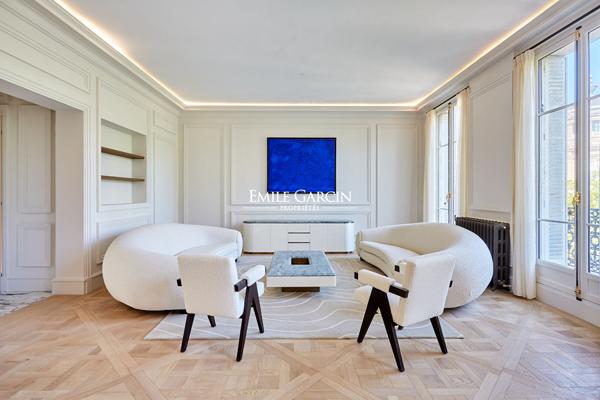 À vendre - Appartement - Paris 75016 - Place D'Iéna - 6 pièces