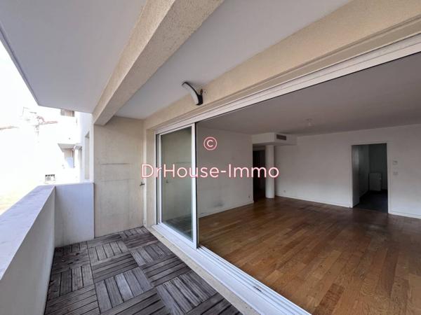 Appartement à louer 3 pièces de 66 m²