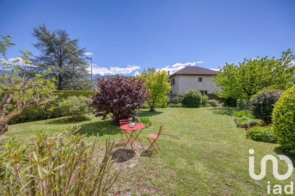 Maison à vendre 5 pièces 132 m² Crolles