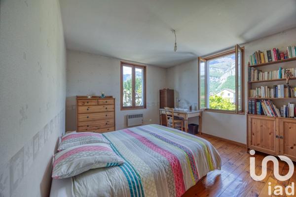 Maison à vendre 5 pièces 132 m² Crolles