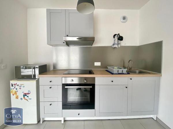 Appartement à louer 1 pièce 28.44m²