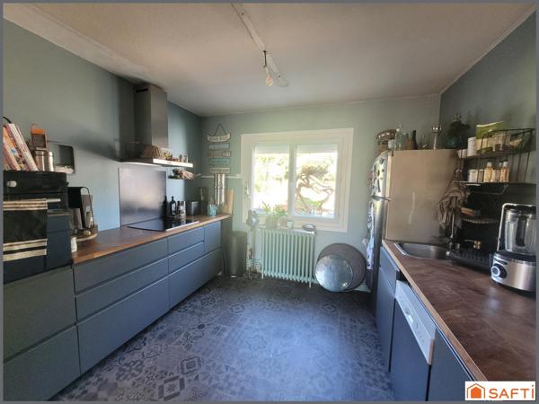 Pavillon rénové de 3 chambres