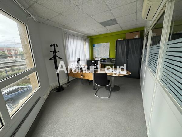 GARE TGV BUREAUX A LOUER 95 M² ou 190 M² 4 PARKINGS
