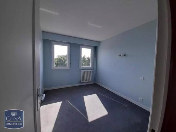 Appartement à louer 5 pièces 108.5m²