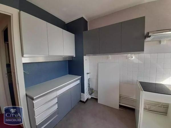 Appartement à louer 5 pièces 108.5m²