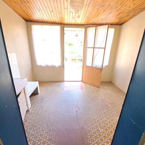 A VENDRE MAISON LAVELANET AVEC JARDIN ET GARAGE