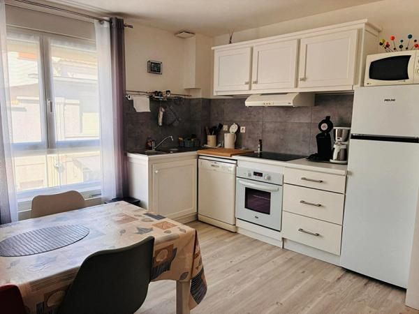 Nouveau! Appartement lumineux à 100m de la plage