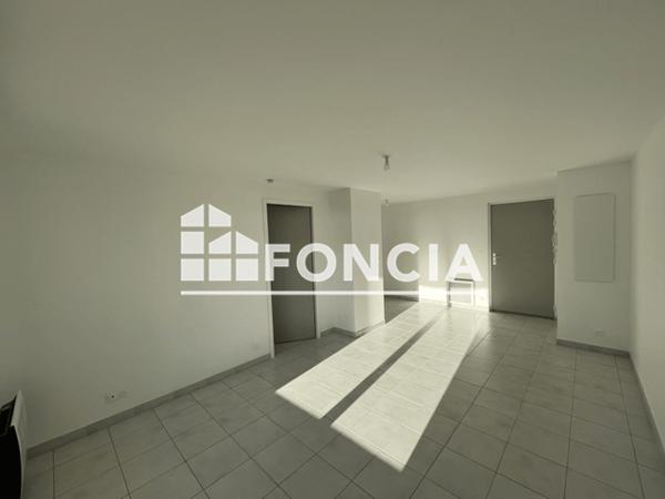 Location Appartement 2 pièces 37.88 m² - 40 RUE CHAUME Manosque 04100