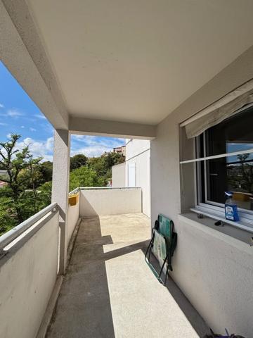 Parking + appartement