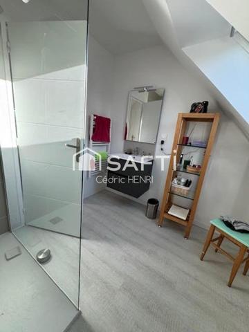 Ravissante maison dans secteur calme et recherché