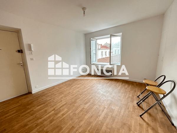 Location Studio 31 m² - 38 RUE DE MALZEVILLE Nancy 54000