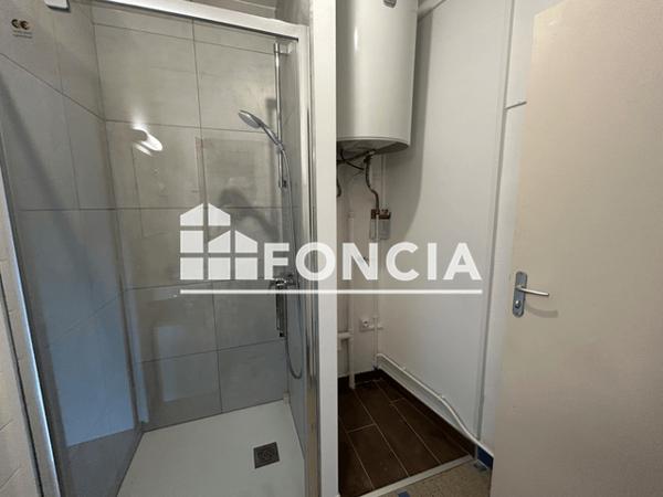 Location Studio 31 m² - 38 RUE DE MALZEVILLE Nancy 54000