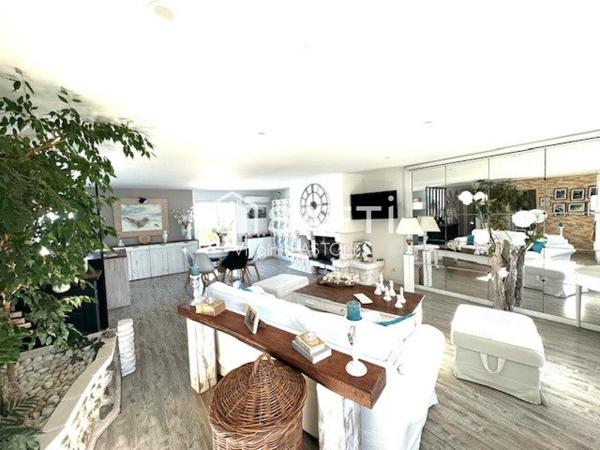 FROUZINS - Belle maison avec piscine et garage, coup de coeur !