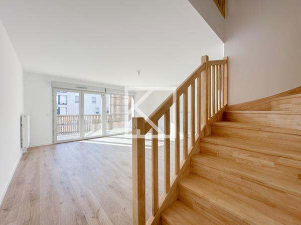 APPARTEMENT NEUF AVEC BALCON ET TERRASSE EN ROOFTOP
