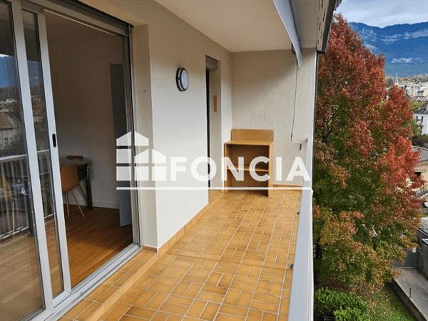 Location Appartement meublé 2 pièces 46.1 m² - 14 RUE JEAN JACQUES ROUSSEAU Aix Les Bains 73100
