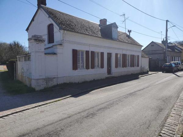 Maison trois chambres proche centre ville Breteuil