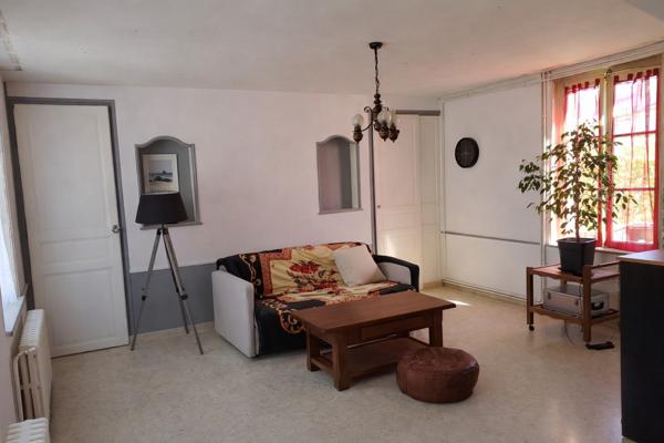 Maison trois chambres proche centre ville Breteuil