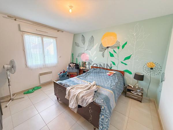 Maison à vendre louée à Saint Maurice la Souterraine - 105m2 - 5 pièces, 3 chambres, jardin et garage