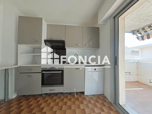 Location Appartement 3 pièces 75.39 m² - 74 ALLEE DES ARTS GRAPHIQUES St Laurent Du Var 06700