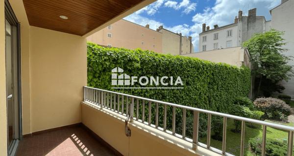 Location Appartement 4 pièces 93.85 m² - Lyon 69002