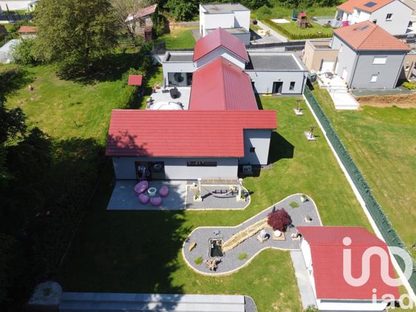 Maison d’architecte 6 pièces de 250 m² à Villers-la-Montagne (54920)