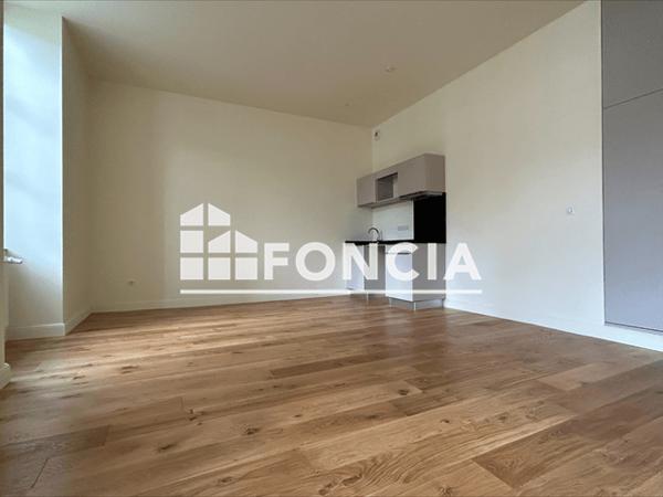 Location Appartement 2 pièces 48.03 m² - 63 RUE THENARD Mulhouse 68100