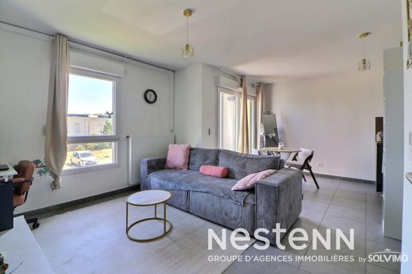 Saint-Priest Cité Berliet Appartement T2, 50,28m², balcon, garage fermé