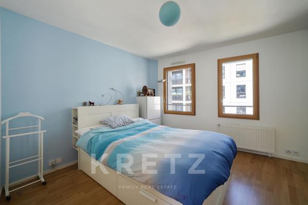 Appartement traversant au 4ème étage avec vue sur jardin arboré