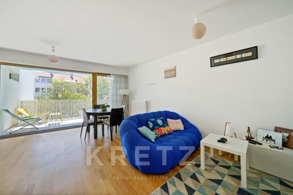 Appartement traversant au 4ème étage avec vue sur jardin arboré