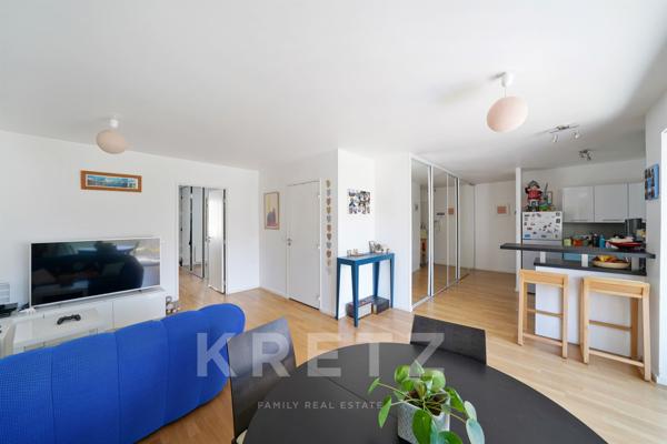 Appartement traversant au 4ème étage avec vue sur jardin arboré