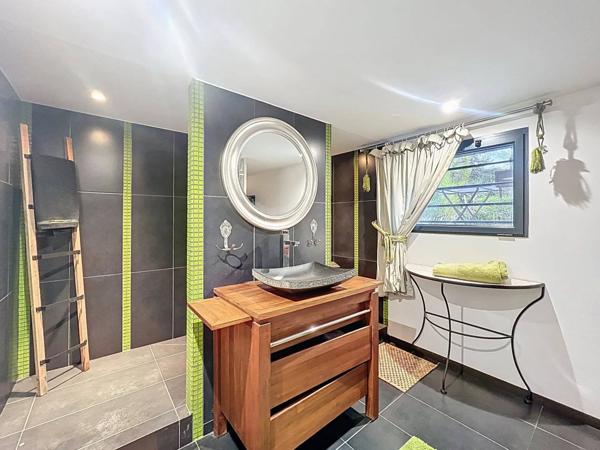 Maison 7 pièces 184m2