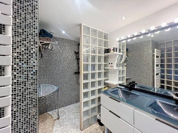 Maison 7 pièces 184m2