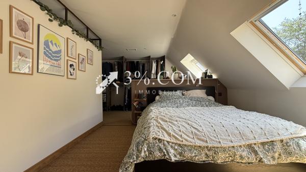 Maison
                                                                                                                                                                                                                                                                                                                        7 pièce(s)                                                                                                                                                                                                          5 chambre(s)                                                                                                                                                                                                          150  m²