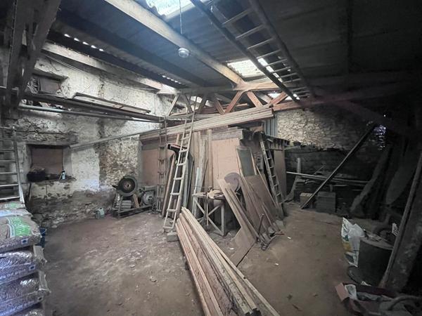 Maison - Le Genest Saint Isle - en pierres