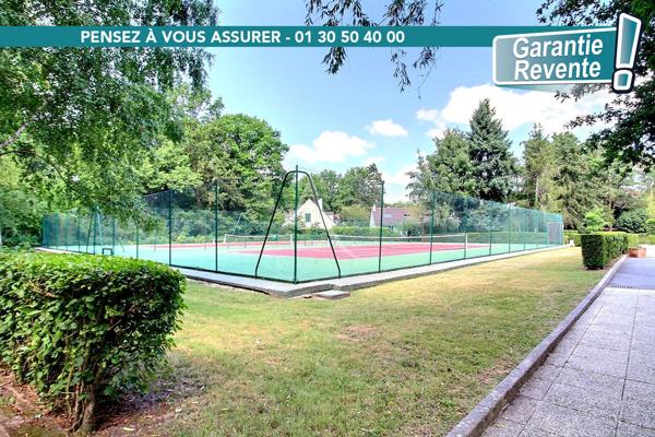 Maison familiale à rénover 8 pièces dans le bois de Maurepas