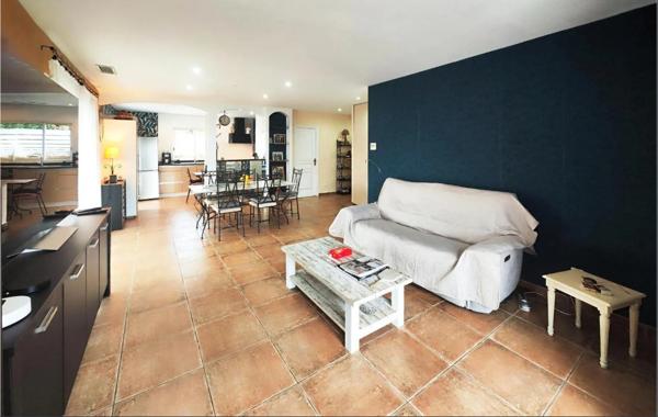 Servian (34290) Villa plain pied T3 + studio indépendant / terrain / Piscine